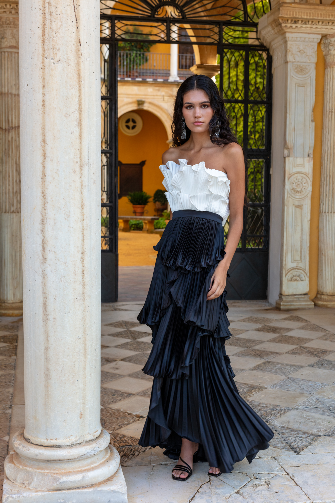 Vestido T549 Matilde Cano - Imagen 2